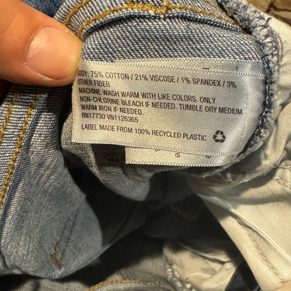 Universal Thread Jeans - Picture 5 of 5
